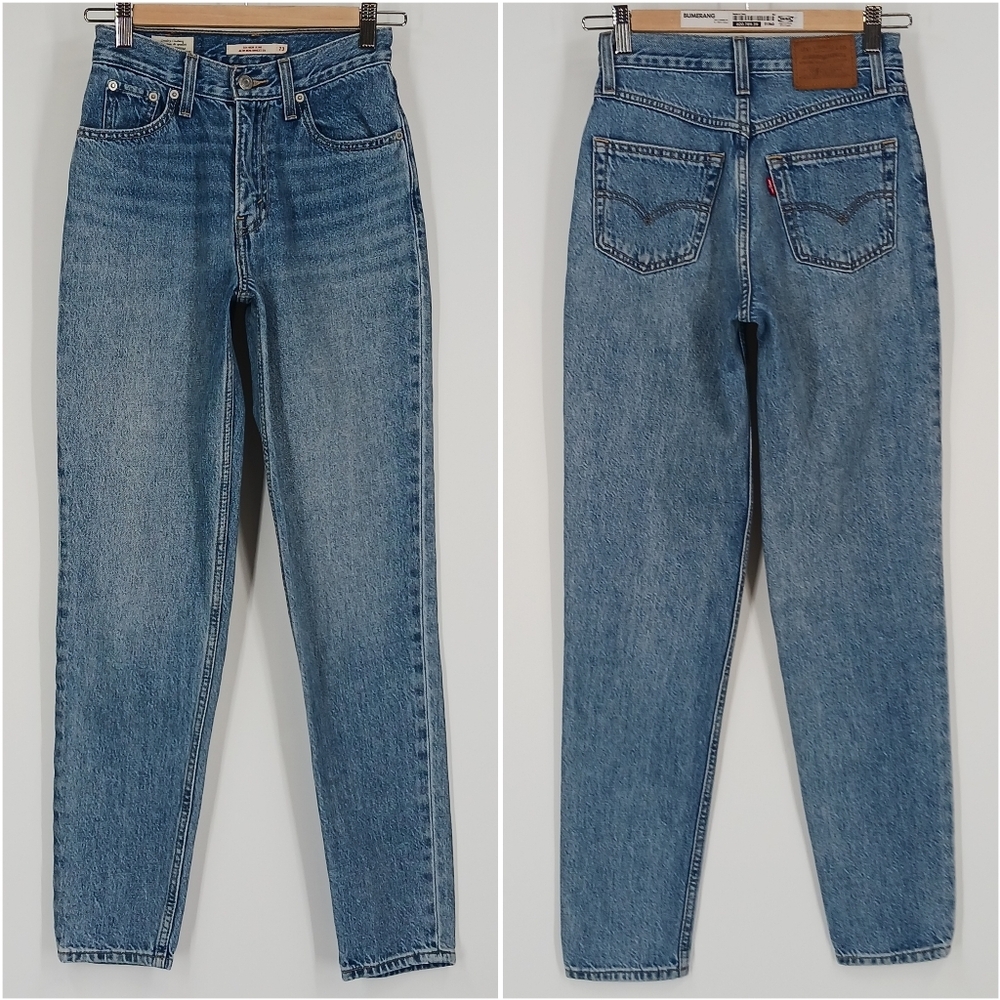 Levi's 80s Mom Jeans